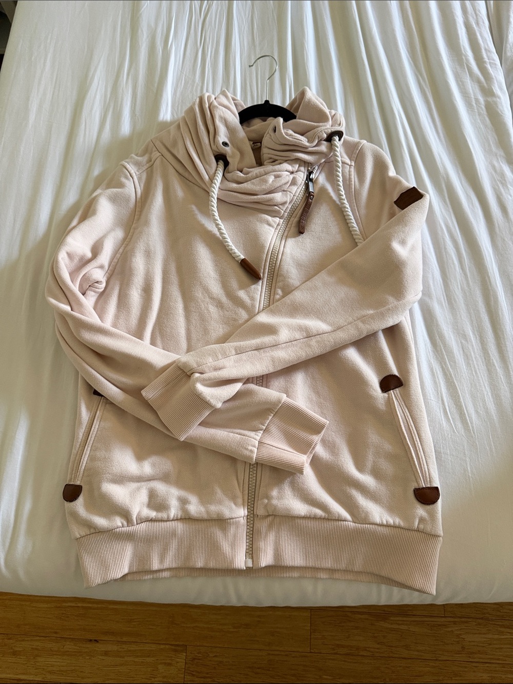 Wanakome Pale Blush Hoodie with Funnel Neck